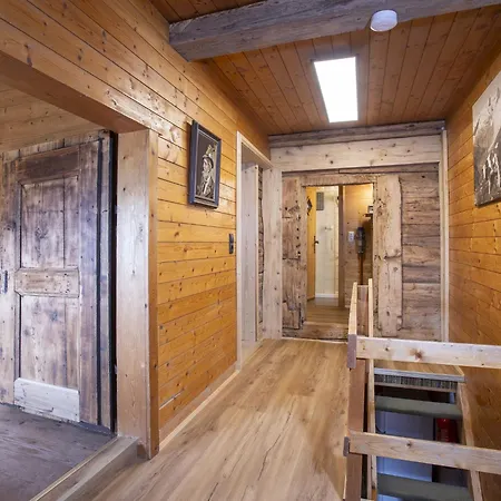Semesterbostad Hochzillertalblick By Interhome