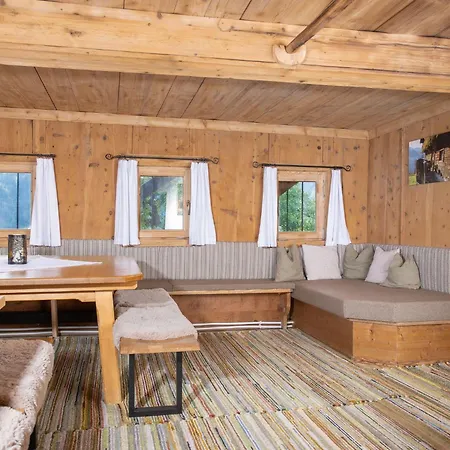 Nyaraló Hochzillertalblick By Interhome *
